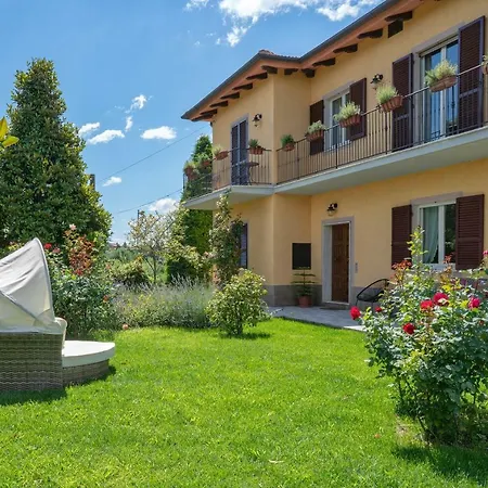 Nido Del Merlo By Vacavilla *